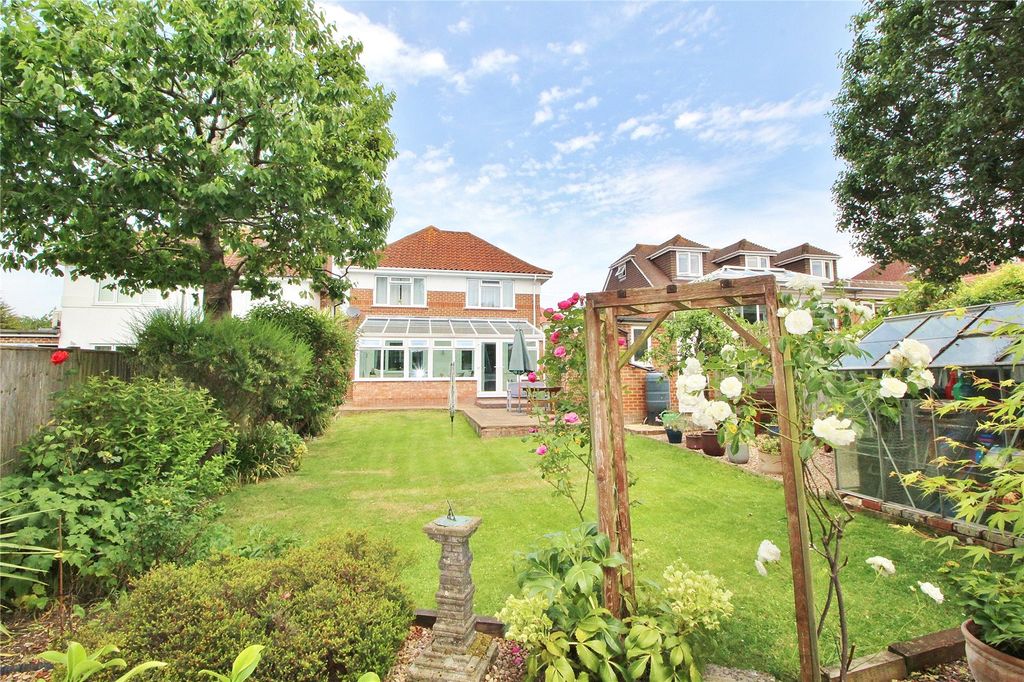 Property photo 3 of 21 Picture No. 47