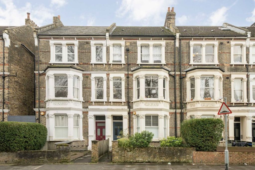Property photo 1 of 6