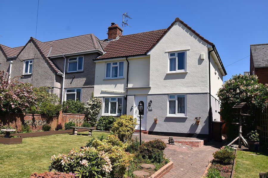 Property photo 1 of 12