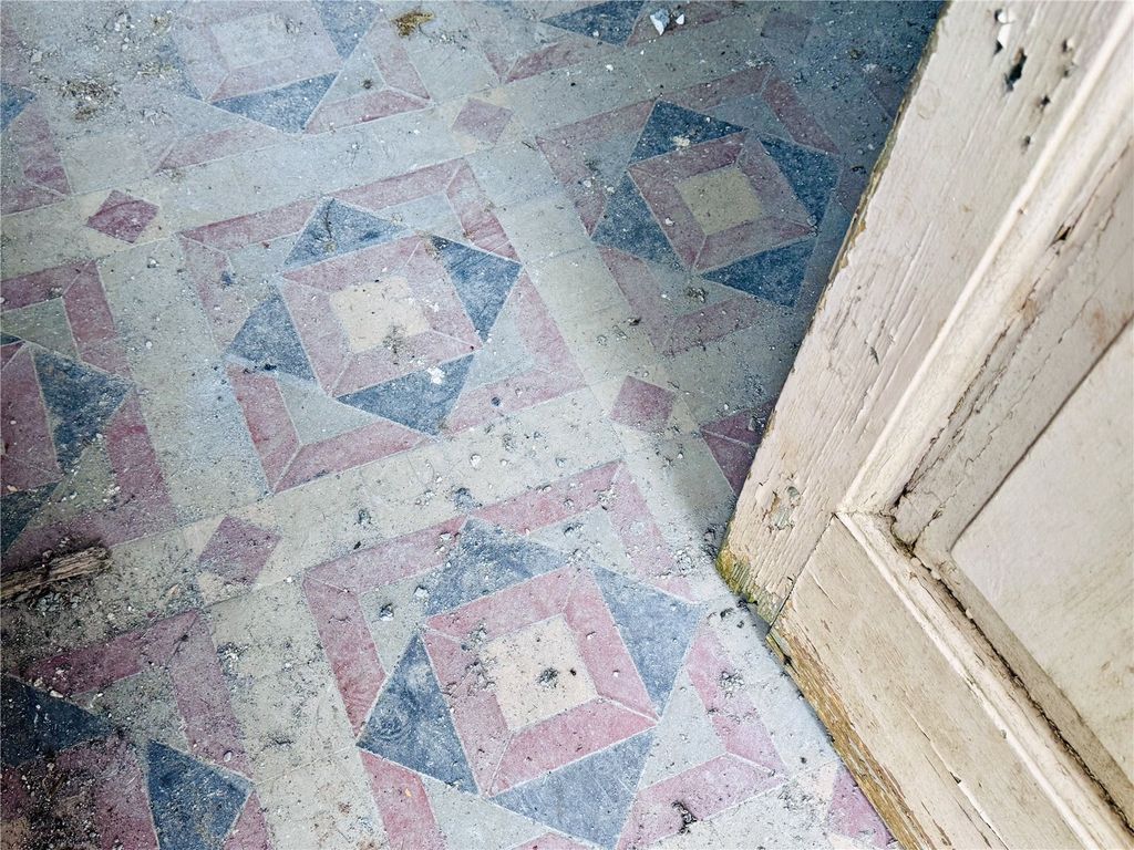 Property photo 3 of 18 Picture No. 14