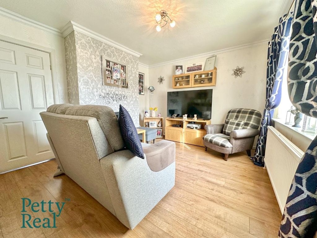 Property photo 2 of 19 63709Ca4-6469-4Dba-Bb4C-2483B782989C.Jpeg