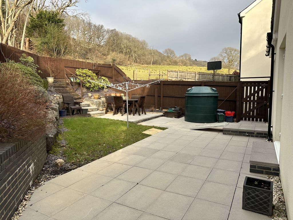 Property photo 3 of 19 Not Specified