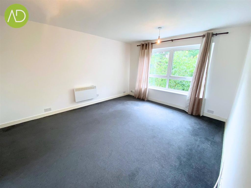 Property photo 3 of 6 6.Png