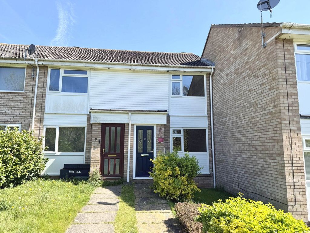 Property photo 1 of 12