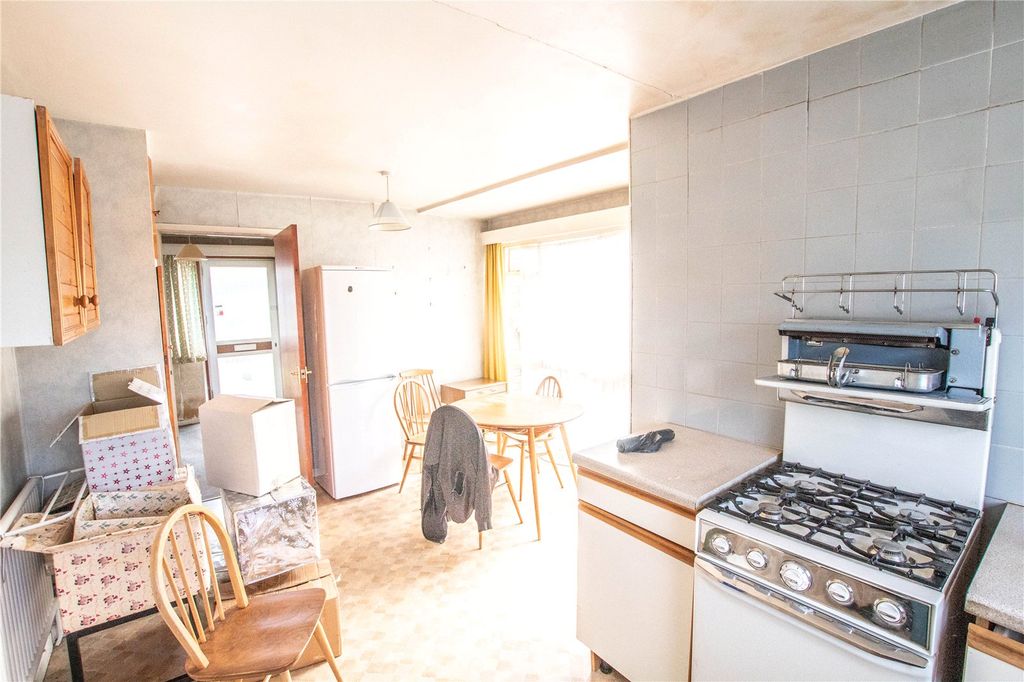 Property photo 3 of 16 Kitchen/Diner