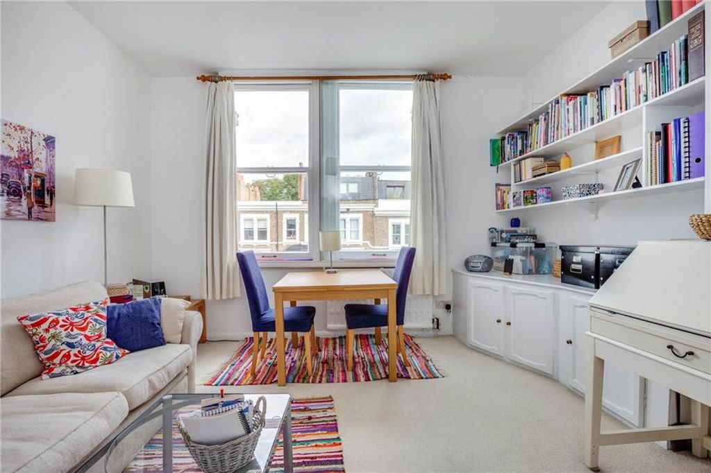 Property photo 1 of 5