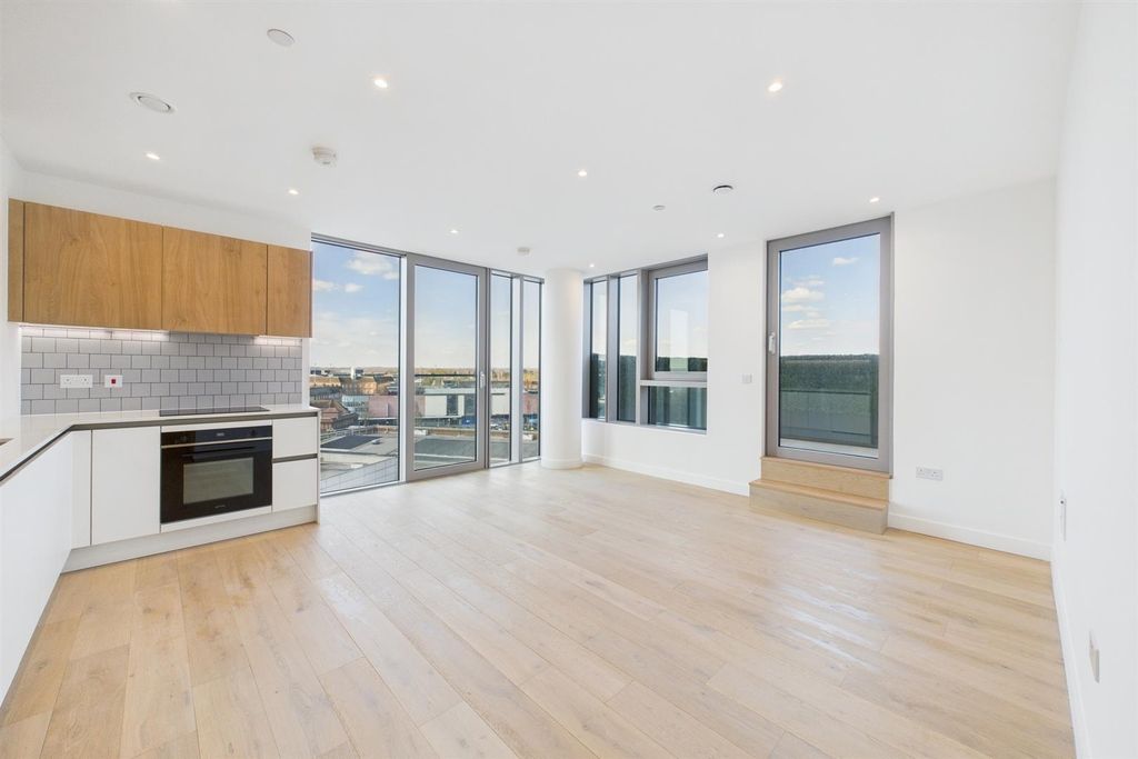 Property photo 2 of 13 1.Jpg