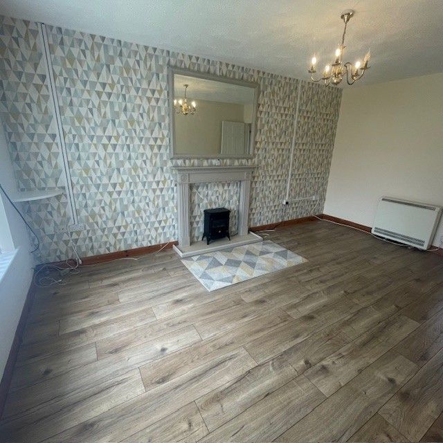 Property photo 2 of 39