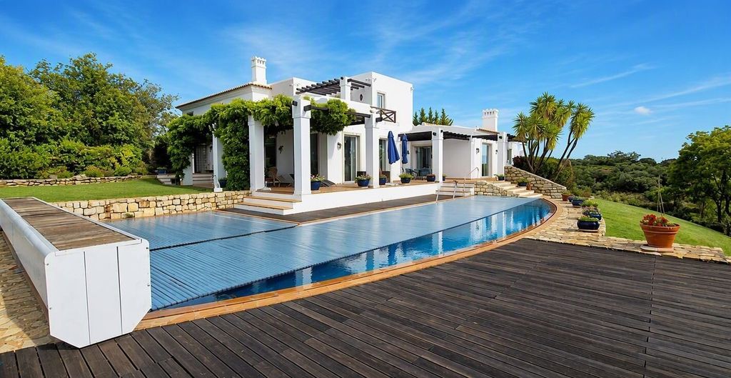 Property photo 1 of 58 Luxury 4 Bedroom Villa In Loulé