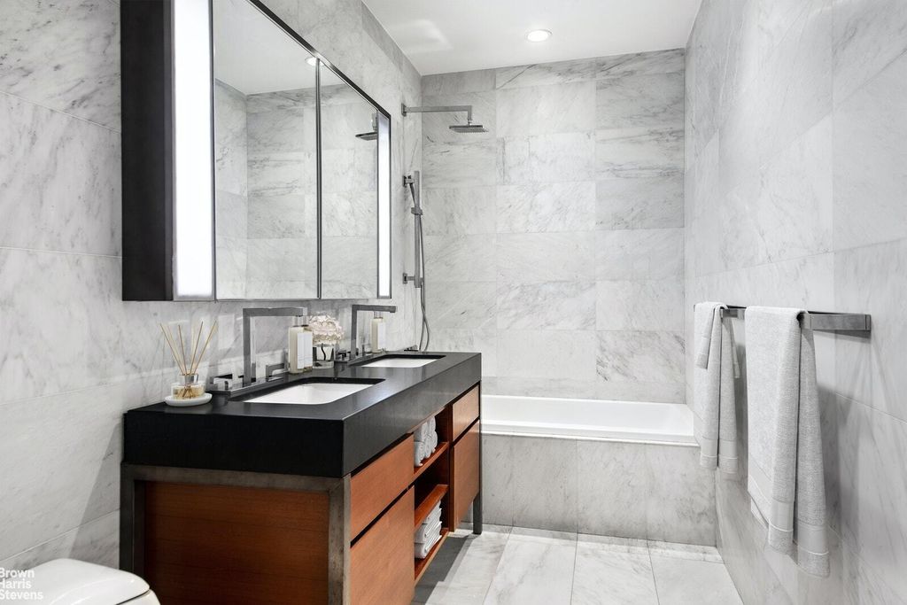 Property photo 3 of 5 <Alttext/>