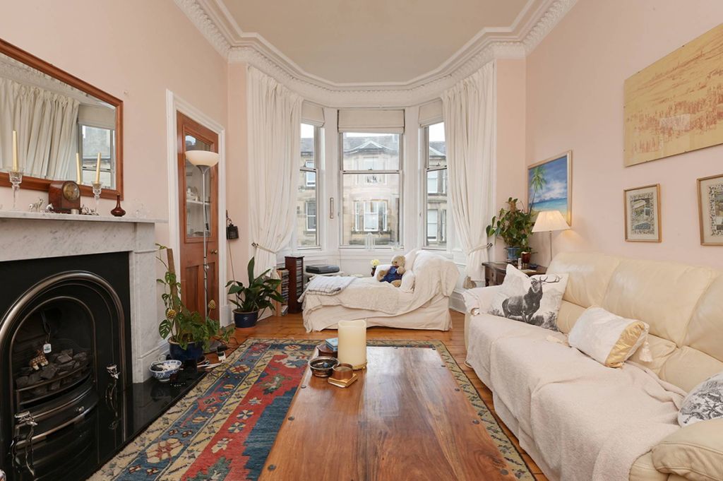 Property photo 3 of 25