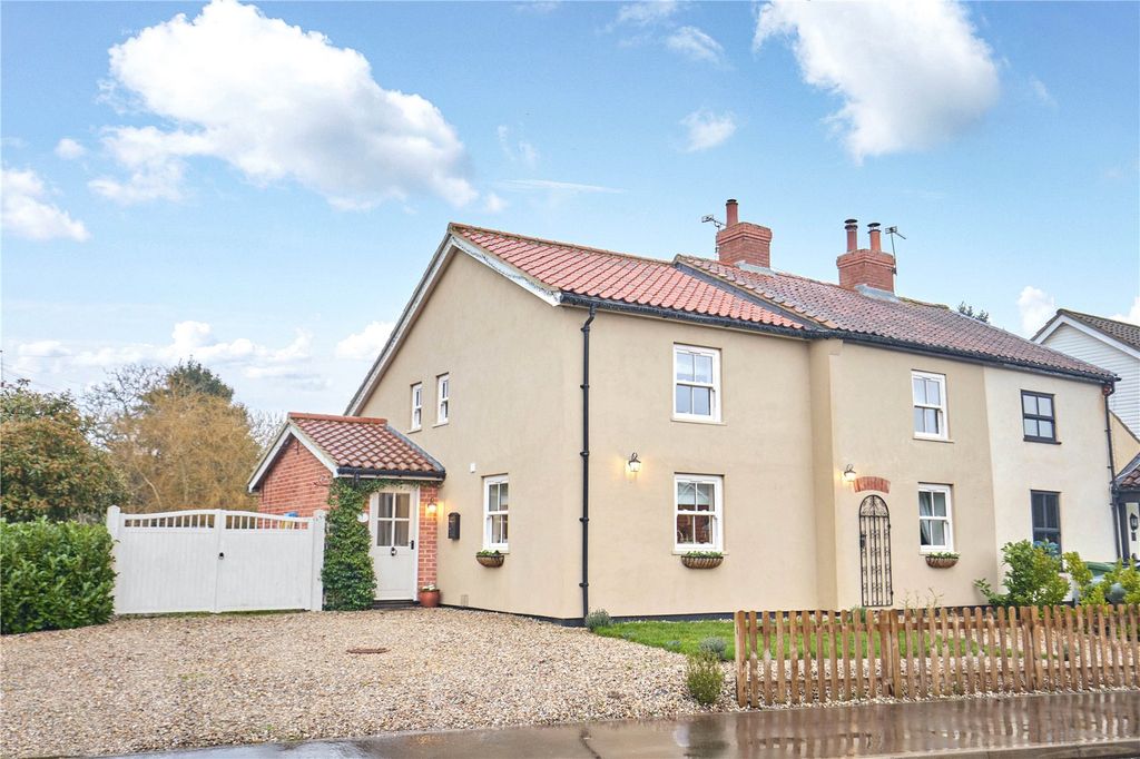 Property photo 1 of 40 Picture No. 01