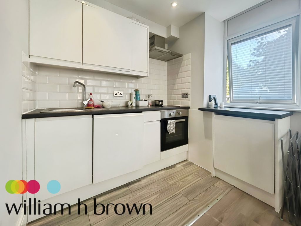 Property photo 2 of 3 Kitchen