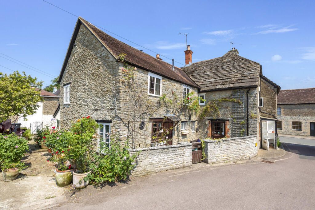 Property photo 1 of 1 Silk Hay, High Street, Stalbridge, Sturminster Newton, Dorset, DT10 2Lh