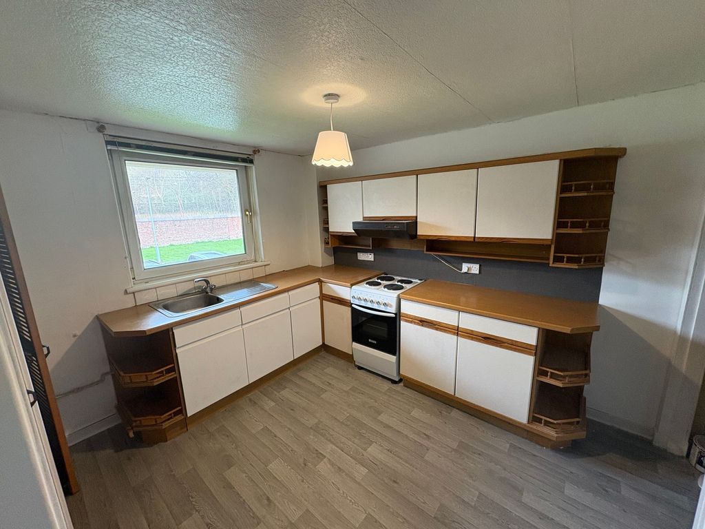 Additional image 4 of 2 bed maisonette to rentBroomlands Street, Paisley PA1