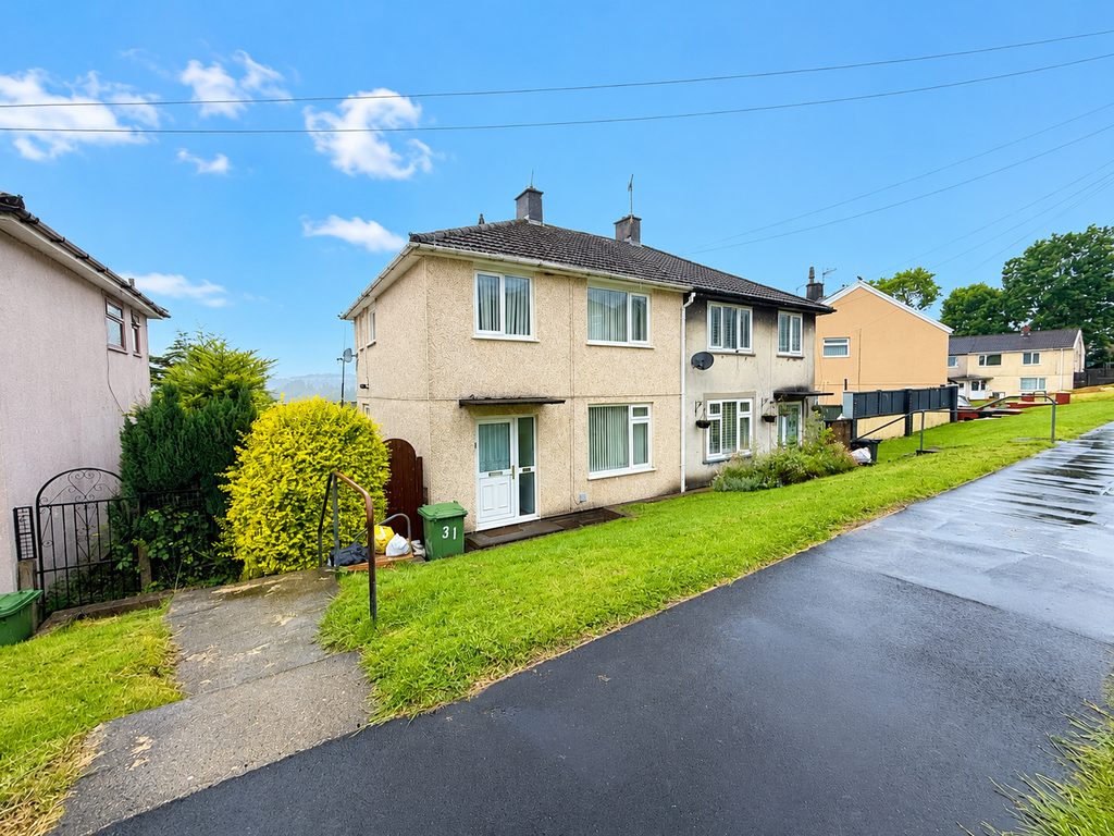 Property photo 1 of 15 03340228-Bef4-4Eea-Bd0D-6B8Eff34C69B