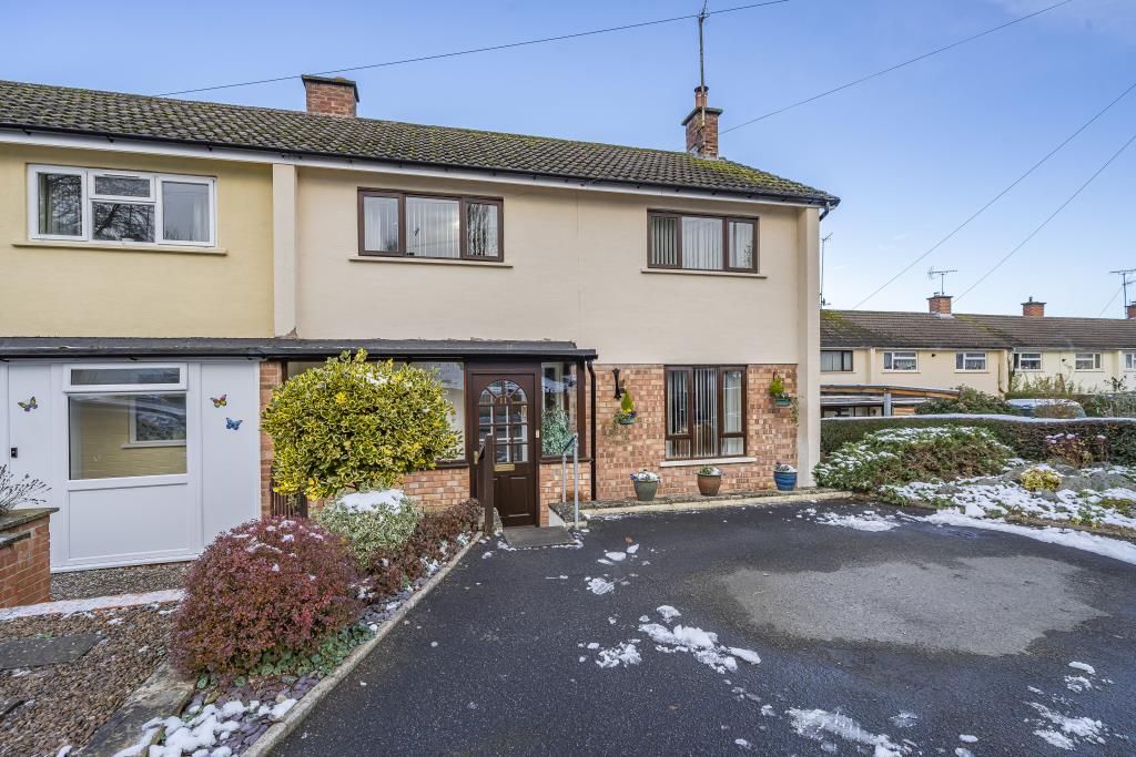 Property photo 1 of 17 External View
