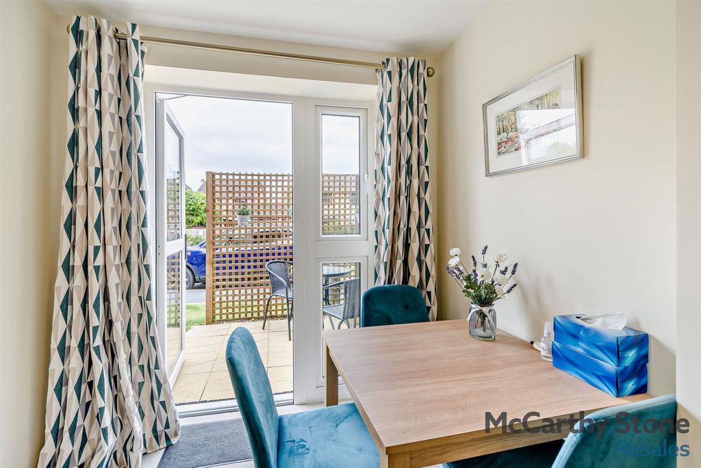 Additional image 7 of 1 bed flat for saleBurlington Gardens, Leyland PR25