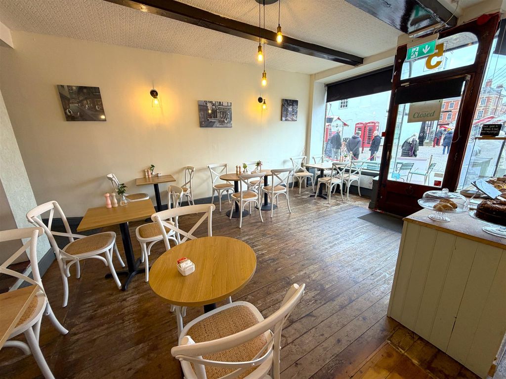 Property photo 3 of 7 Photo 2