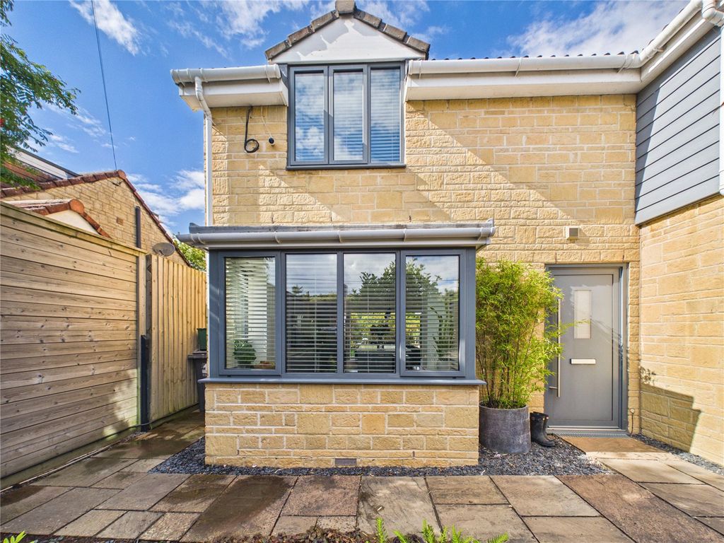 Property photo 2 of 38 Picture No. 68