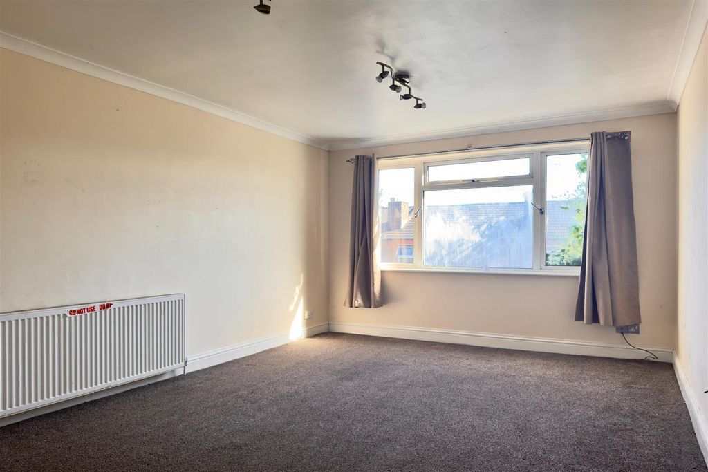 Property photo 2 of 7 Reception Room