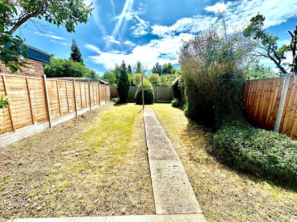 Property photo 2 of 10