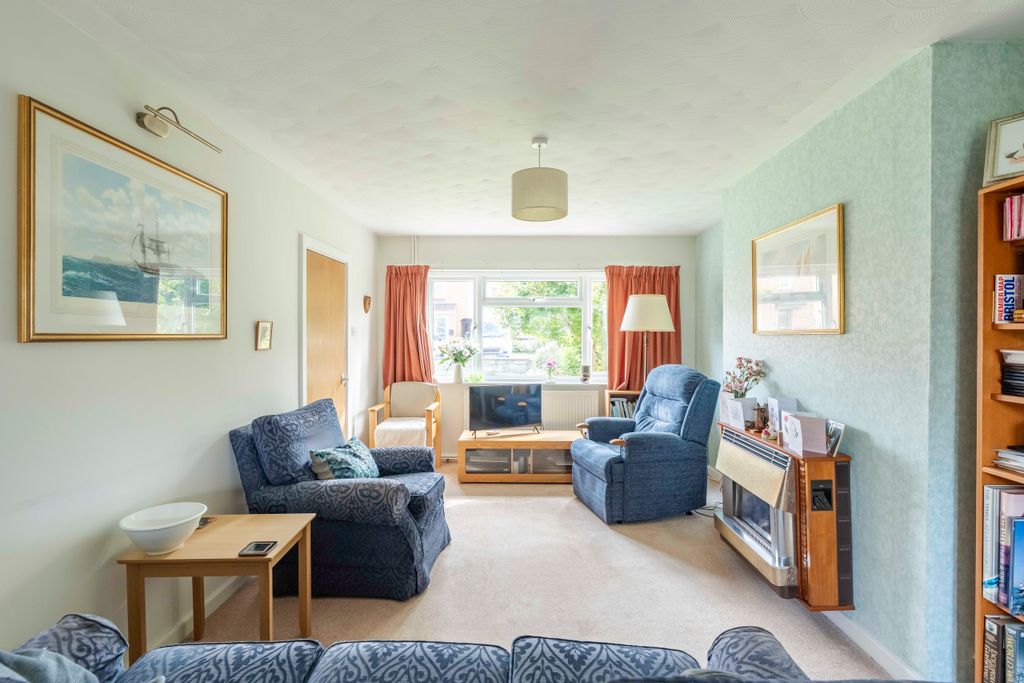 Property photo 2 of 16 Photo 2