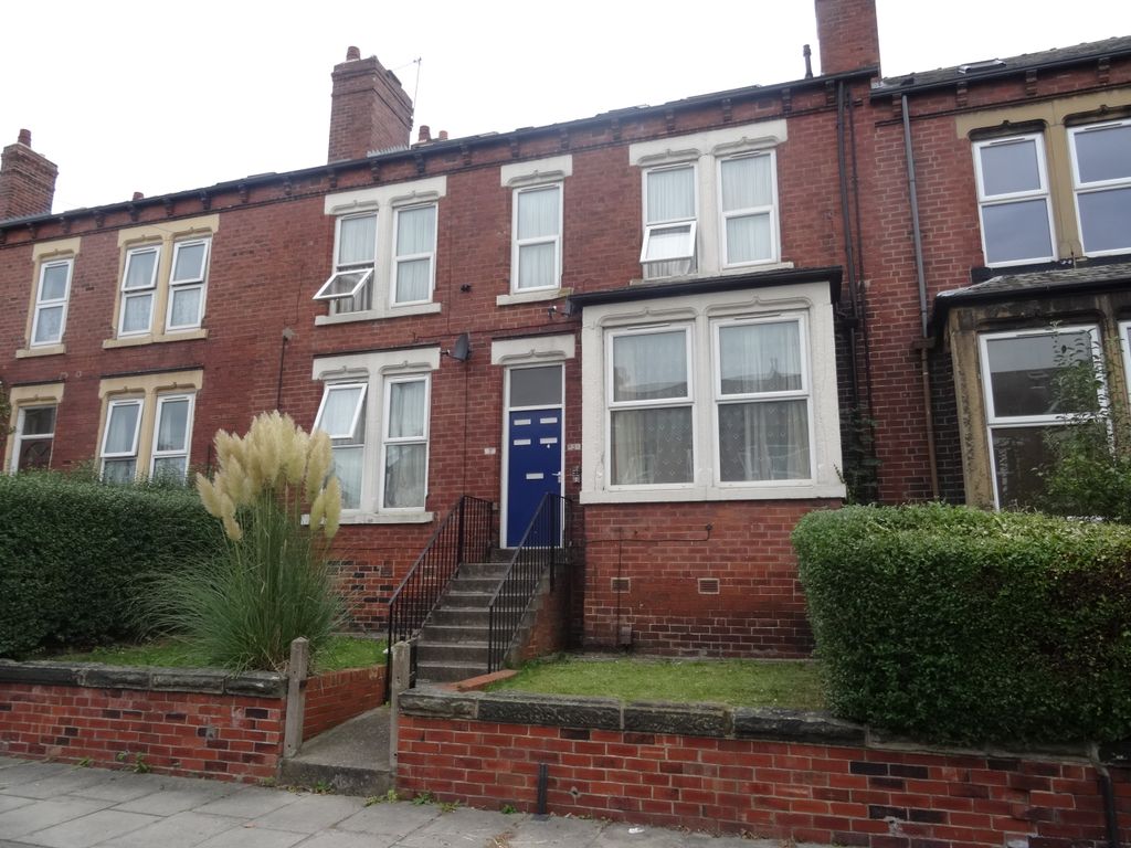 Property photo 1 of 4