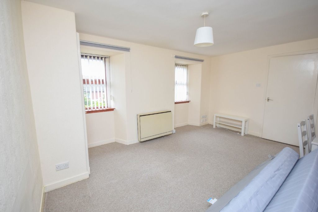 Property photo 2 of 16 Photo 2