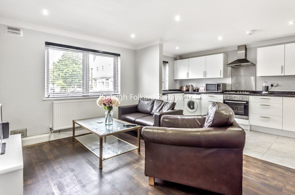 Property photo 1 of 4 B3d43577-Aedc-400E-B