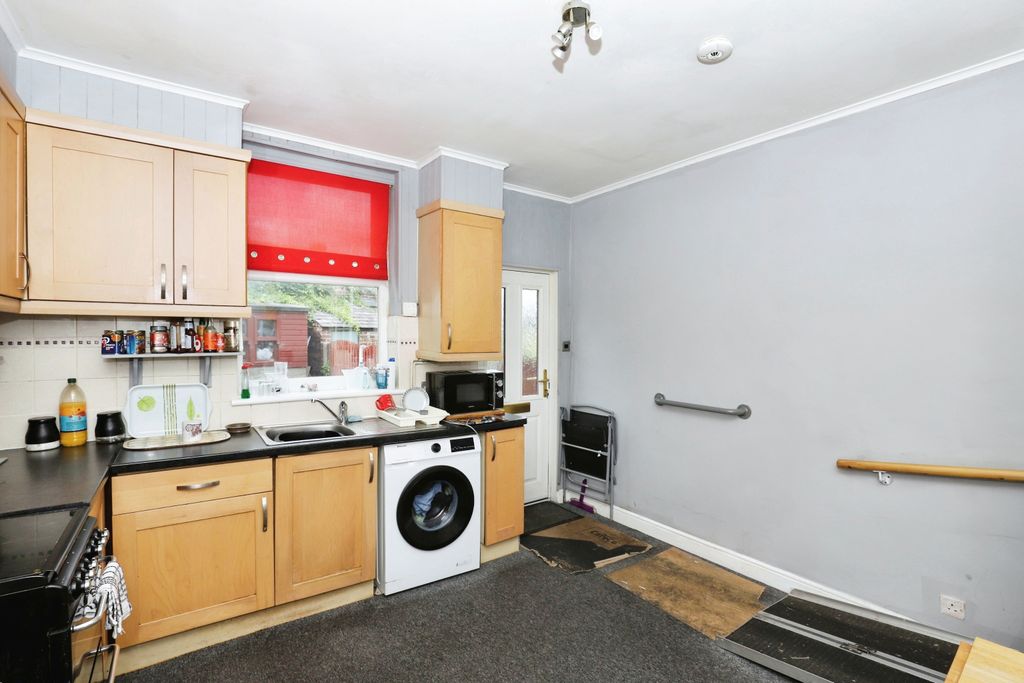 Property photo 2 of 15 Photography