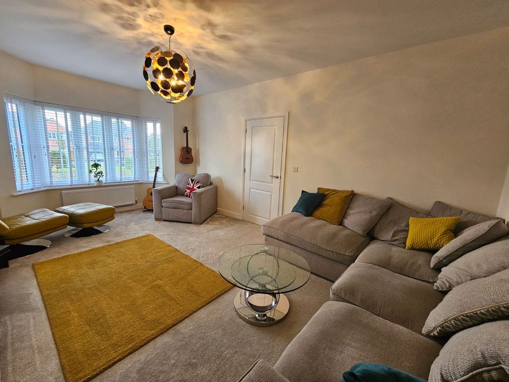 Property photo 3 of 22