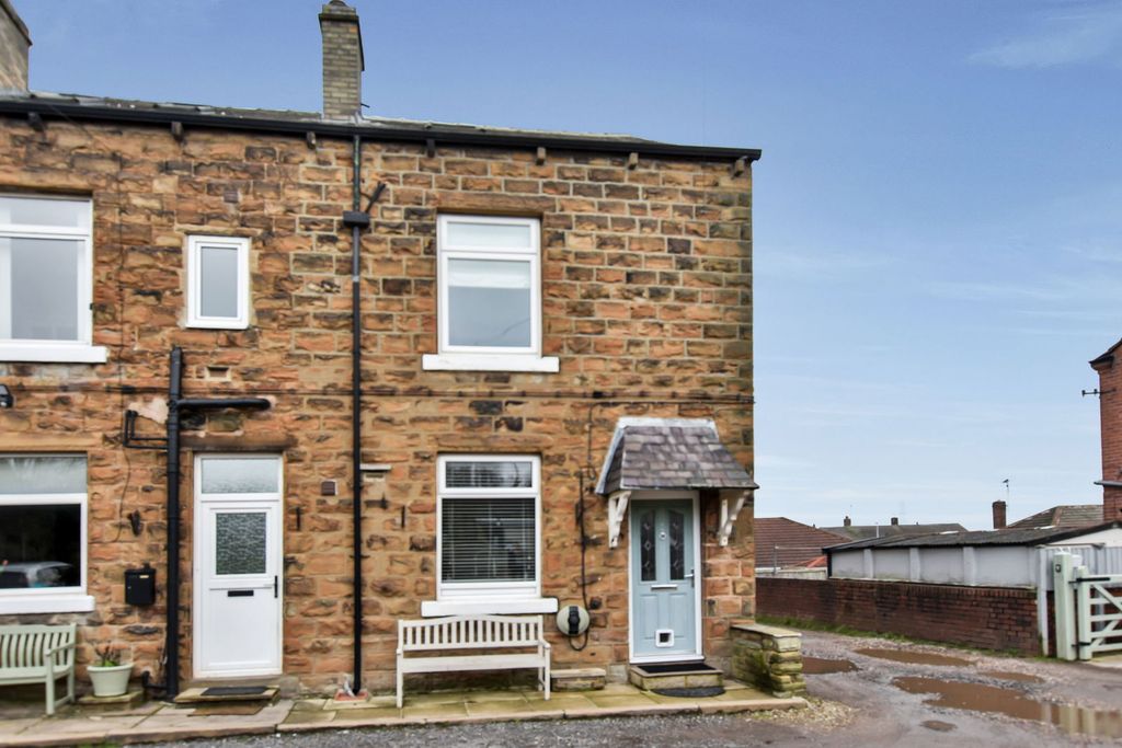 Property photo 1 of 18