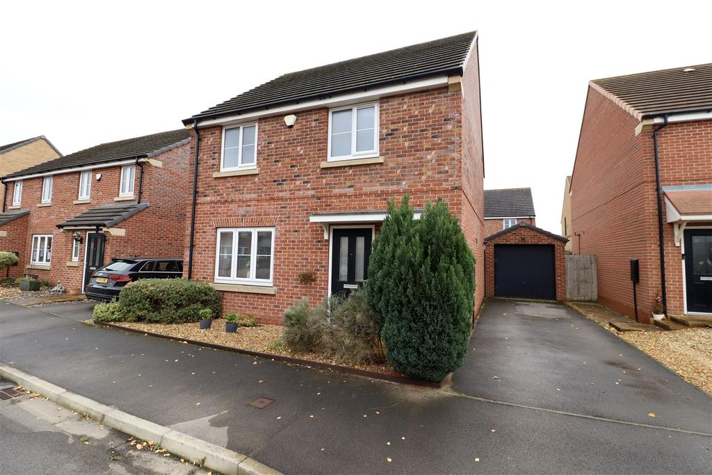 Property photo 1 of 12 Image00015.Jpeg