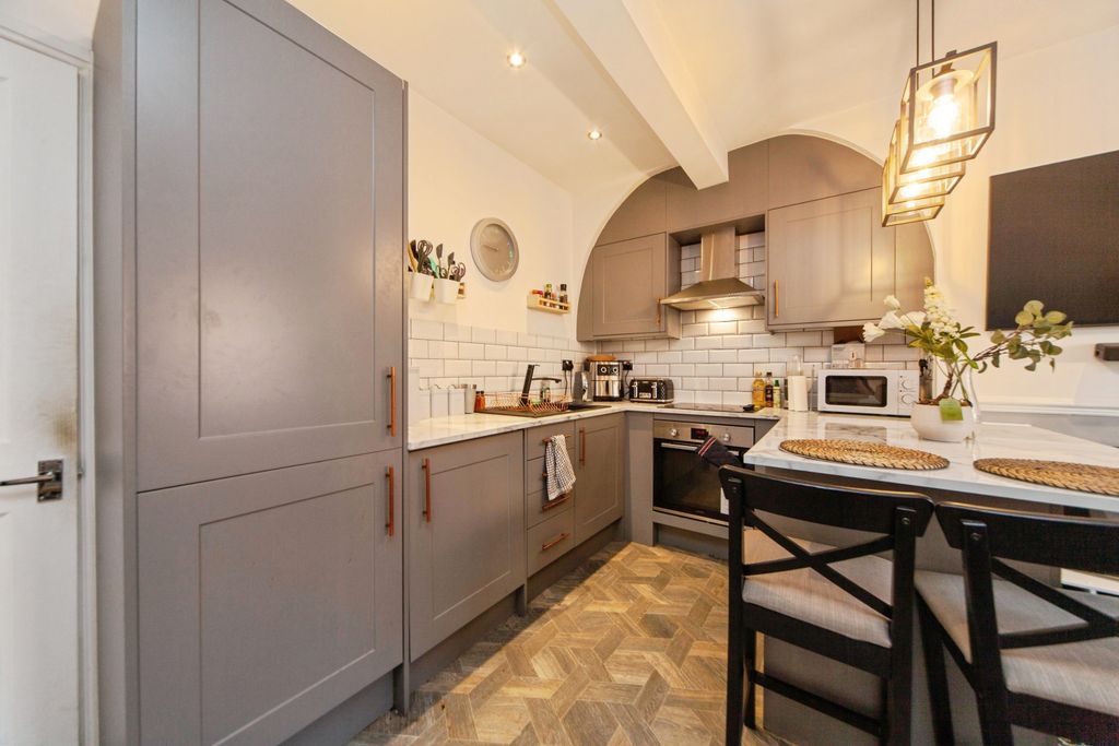 Additional image 8 of 1 bed maisonette for saleDenbigh Street, Chester CH1