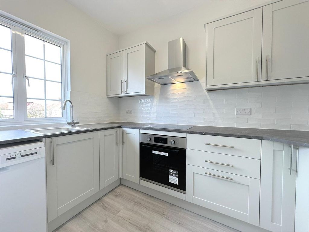 Property photo 2 of 10 Kc2.Jpeg