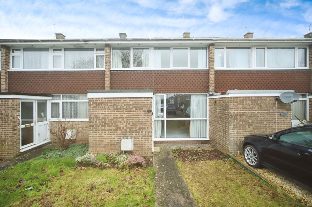 Property photo 1 of 16