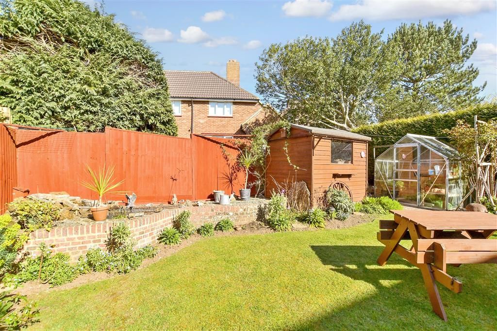 Property photo 1 of 18 Rear Garden