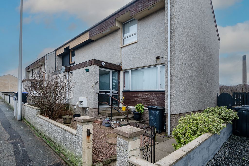 Property photo 1 of 24