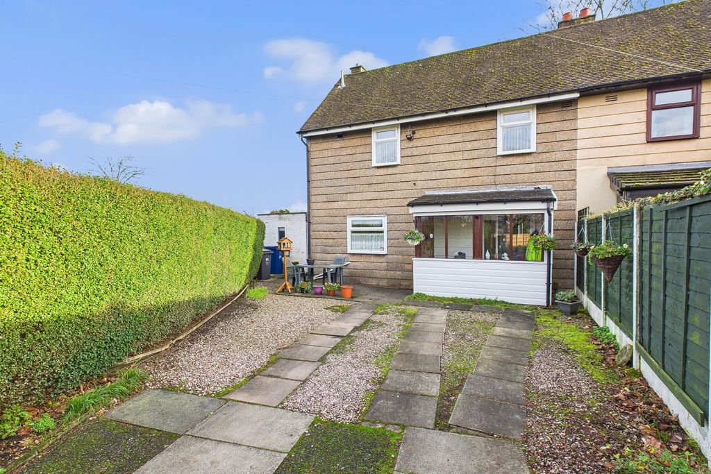 Property photo 1 of 9 Front