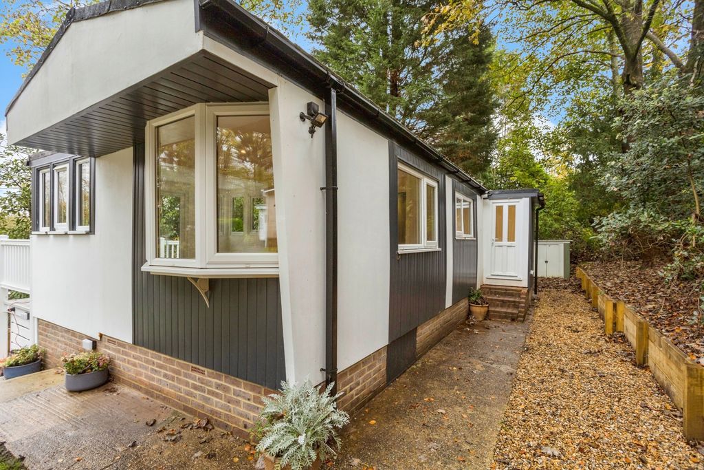 Property photo 1 of 18 Photo