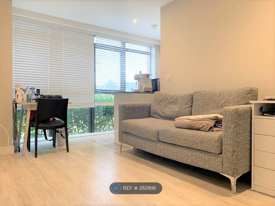 Property photo 2 of 5