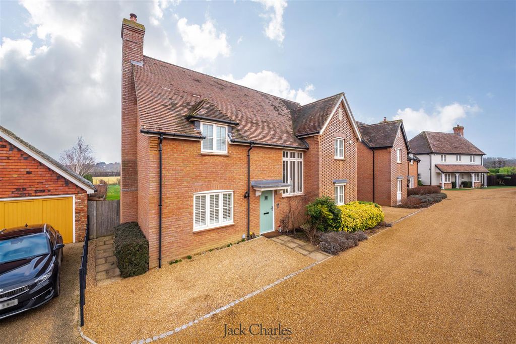 Property photo 1 of 39 4 Franklin Kidd Lane-76.Jpg