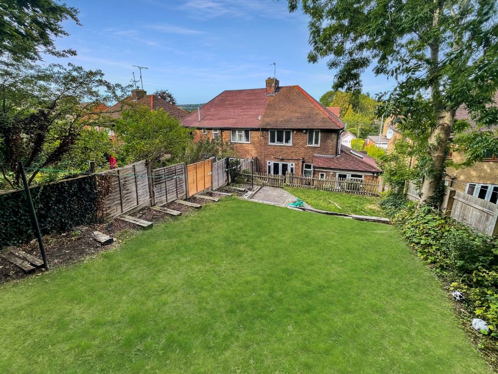 Property photo 2 of 14 4519363