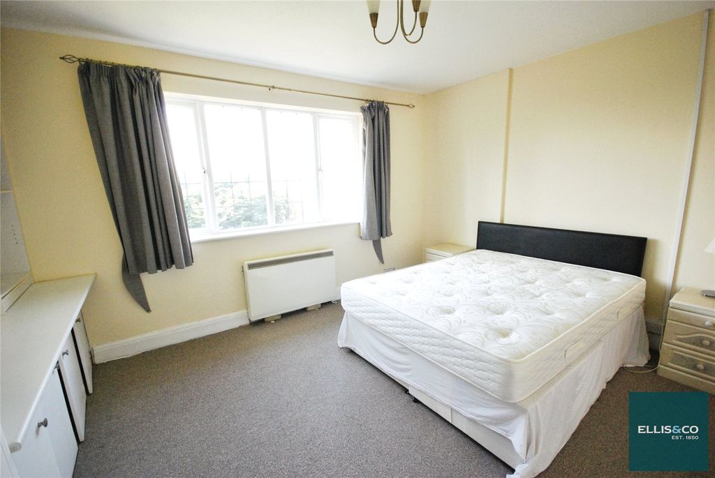 Property photo 2 of 5 Picture No. 06