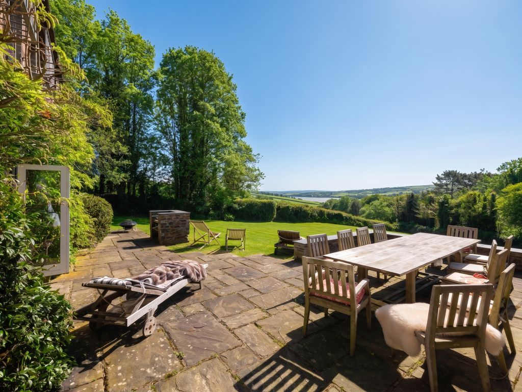 Property photo 1 of 24 The Old Granary