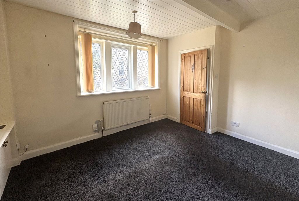Property photo 2 of 13 Picture No. 09