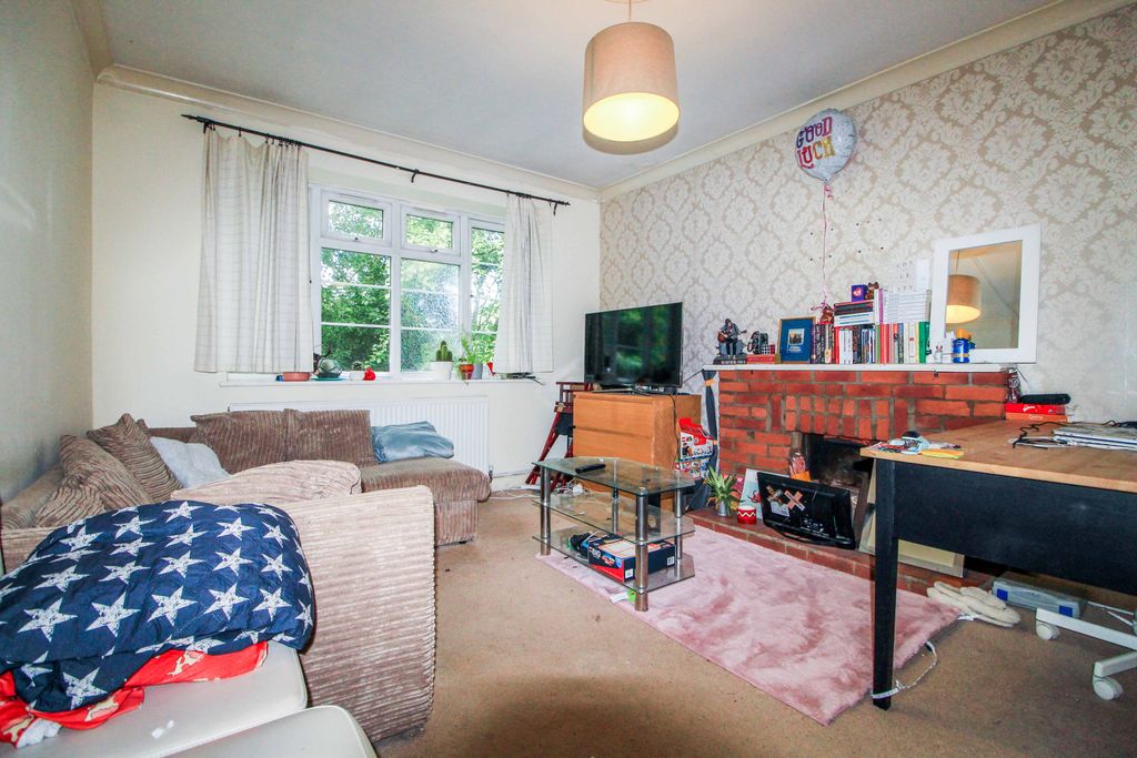 Property photo 3 of 9 Img 5887