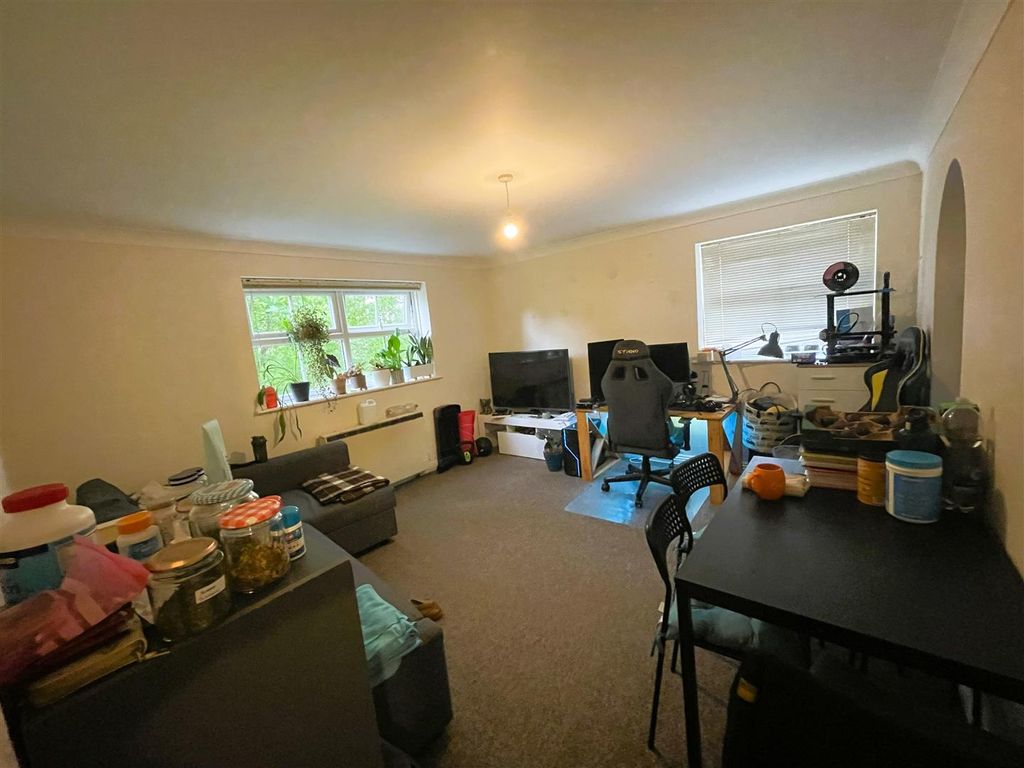 Property photo 2 of 5 Img_6448.Jpg