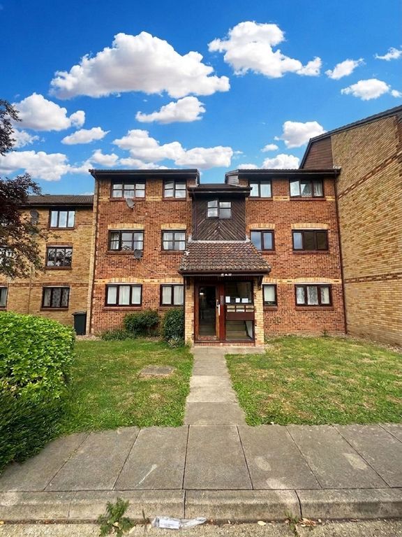 Property photo 1 of 11